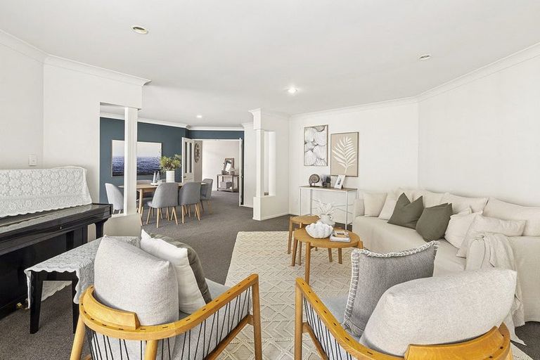 Photo of property in 23 Amesbury Drive, Churton Park, Wellington, 6037