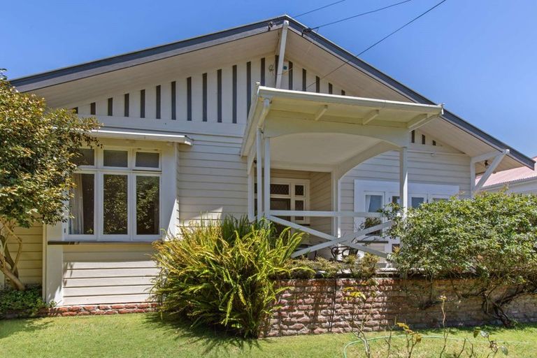 Photo of property in 5 Mason Terrace, Gonville, Whanganui, 4501