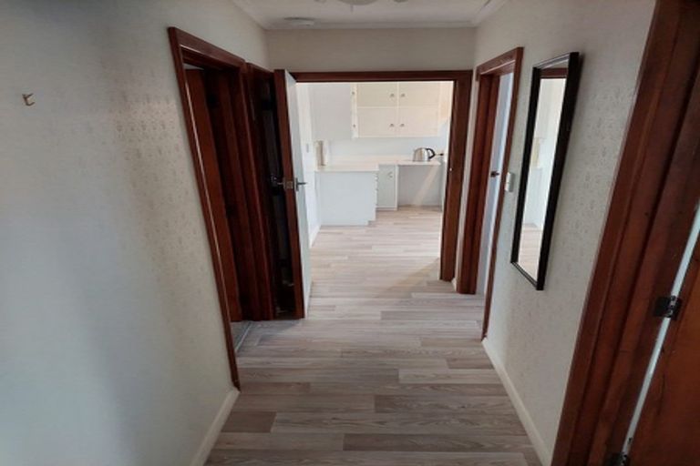 Photo of property in 3b Ferretti Grove, Avalon, Lower Hutt, 5011