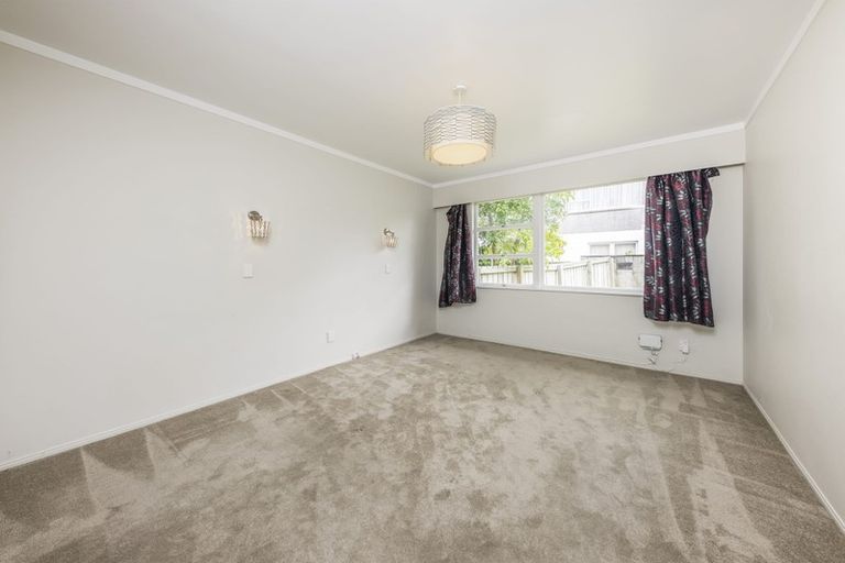 Photo of property in 1/46 Scenic Drive, Manurewa, Auckland, 2102