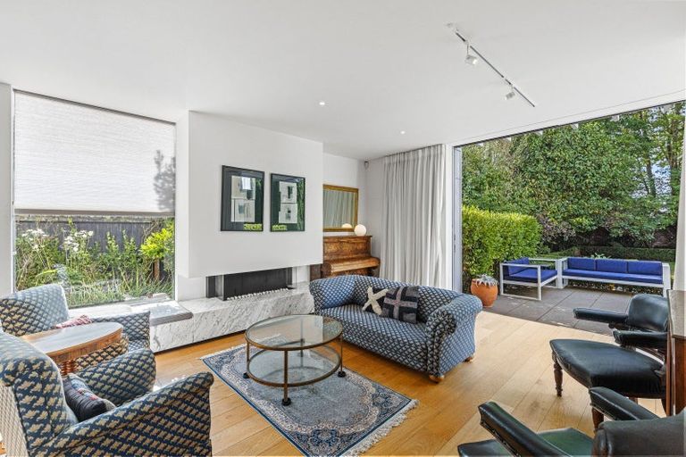 Photo of property in 101 Fendalton Road, Fendalton, Christchurch, 8014