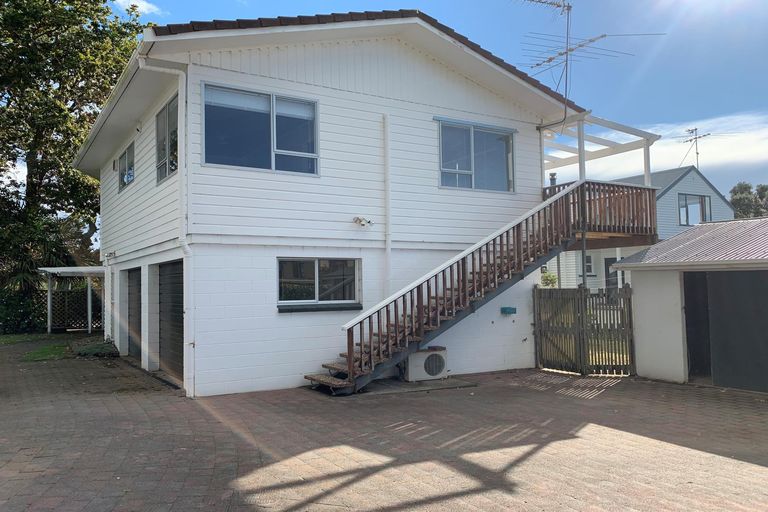 Photo of property in 30 First View Avenue, Beachlands, Auckland, 2018