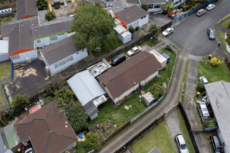Photo of property in 24 Bingara Place, Favona, Auckland, 2024