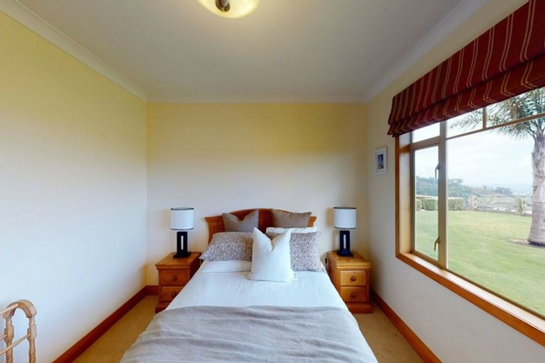 Photo of property in 30 Kaiangaroa Place, Bay View, Napier, 4104