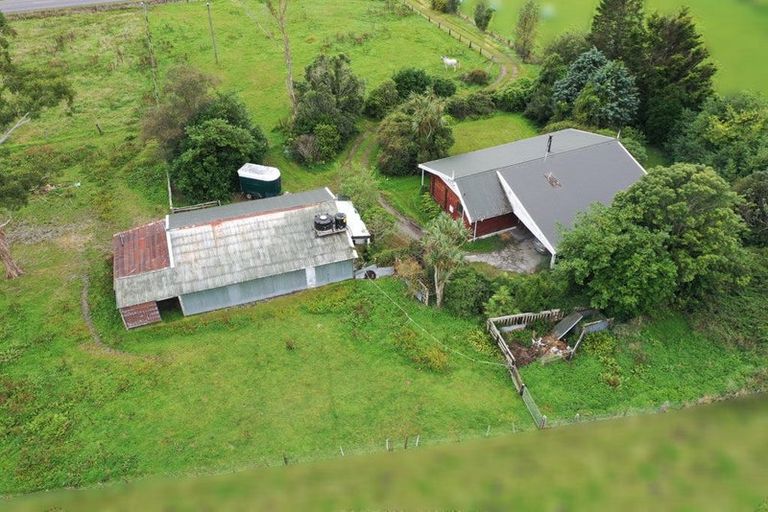 Photo of property in 1425 Lake Brunner Road, Inchbonnie, 7875