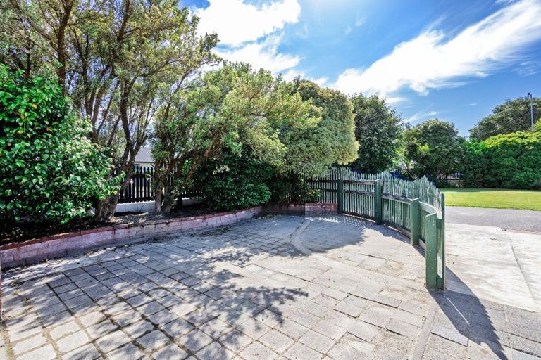 Photo of property in 23 Cruickshank Crescent, Rosedale, Invercargill, 9810