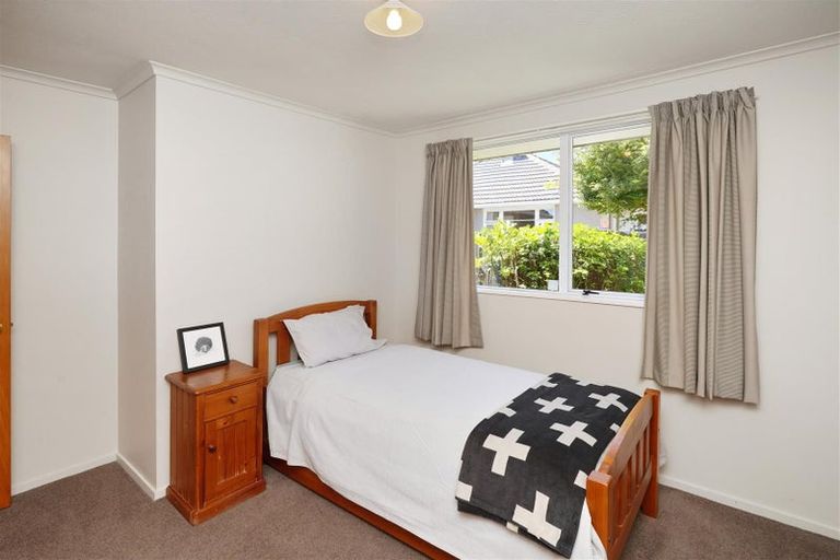 Photo of property in 46b Daniels Road, Redwood, Christchurch, 8051
