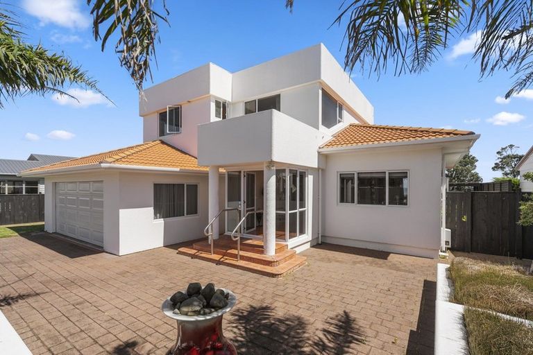 Photo of property in 22 Fox Street, Opunake, 4616