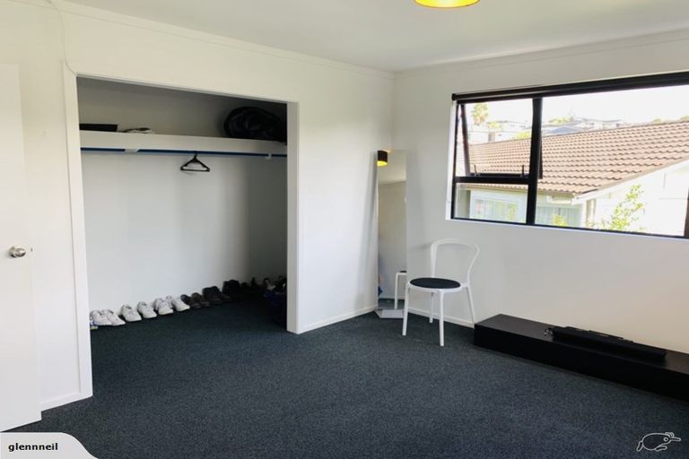 Photo of property in 52 Kirby Street, Glendene, Auckland, 0602