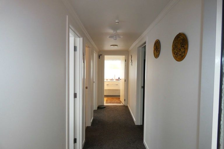 Photo of property in 22 Roebuck Street, Westport, 7825