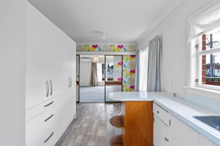 Photo of property in 58 Winchester Street, Levin, 5510