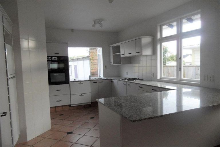 Photo of property in 12 Pilmuir Street, Hutt Central, Lower Hutt, 5010