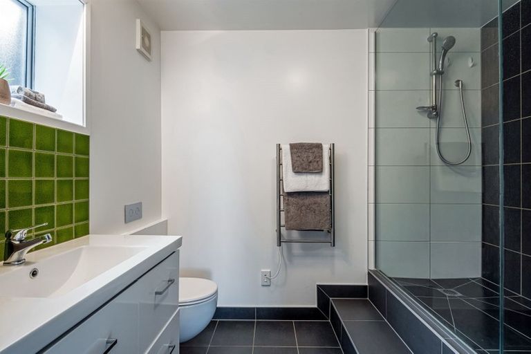 Photo of property in 17 Brigantine Drive, Beach Haven, Auckland, 0626