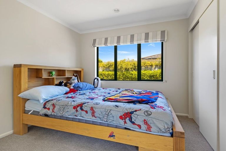 Photo of property in 2 Hanna Place, Havelock North, 4130