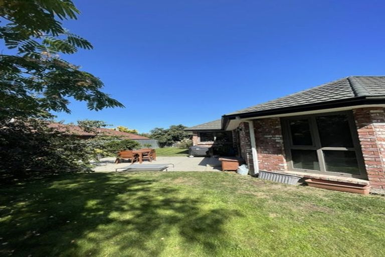 Photo of property in 237a Wainoni Road, Avondale, Christchurch, 8061