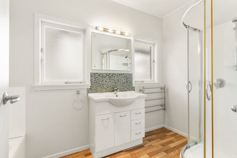 Photo of property in 87 Bayswater Avenue, Bayswater, Auckland, 0622