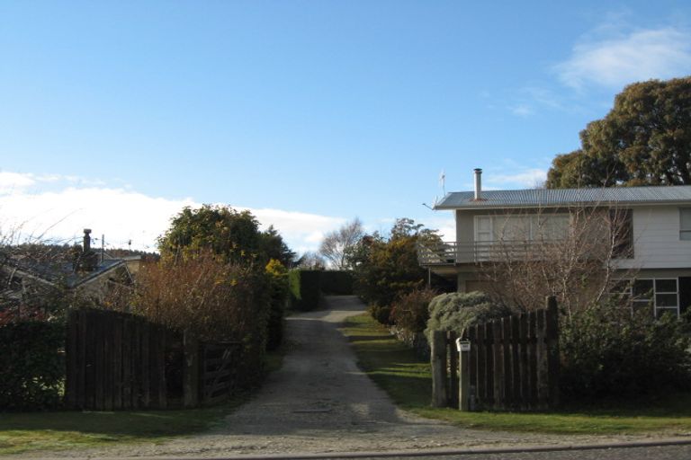 Photo of property in 173 Beacon Point Road, Wanaka, 9305