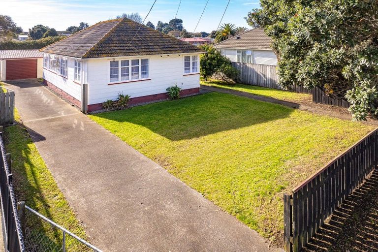 Photo of property in 60 Harper Street, Gonville, Whanganui, 4501