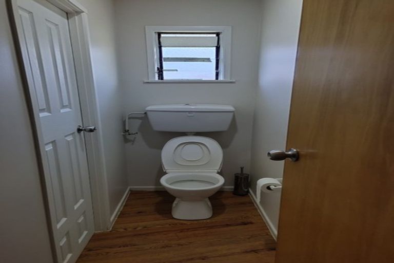 Photo of property in 33 Cherry Road, Bucklands Beach, Auckland, 2014