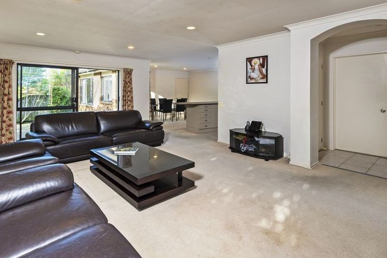 Photo of property in 4a Snave Place, East Tamaki, Auckland, 2013