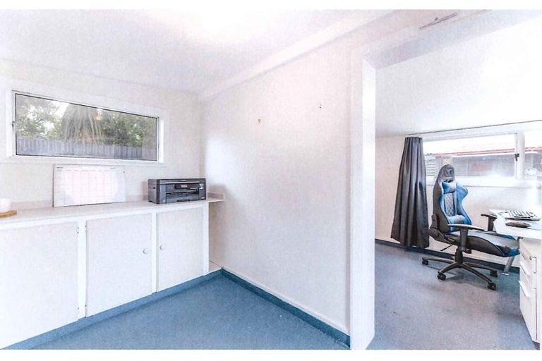 Photo of property in 35 Wilton Crescent, Bishopdale, Christchurch, 8053