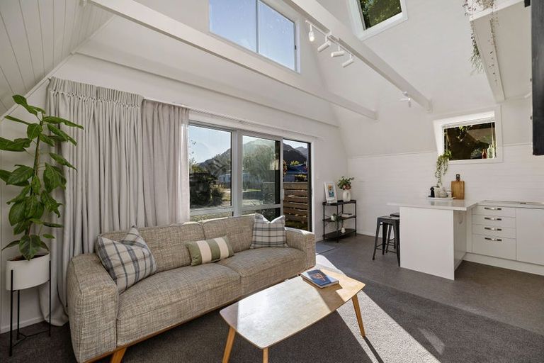 Photo of property in 23a Inverness Crescent, Arrowtown, 9302