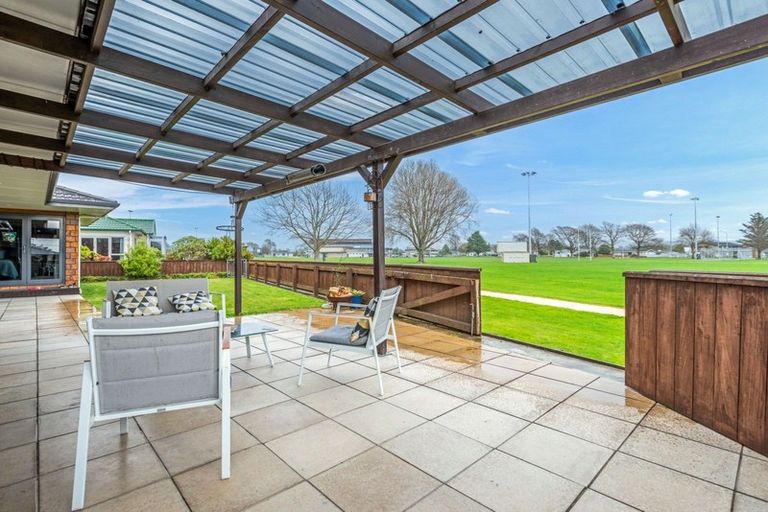 Photo of property in 16 Kauri Place, Pahiatua, 4910