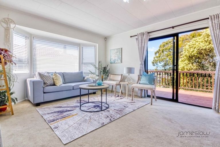 Photo of property in 88 Reynella Drive, Massey, Auckland, 0614