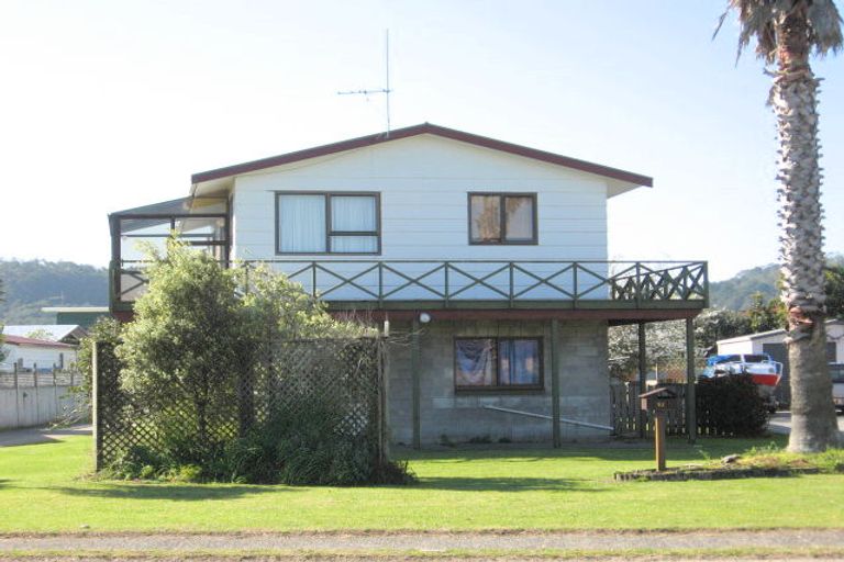 Photo of property in 93 Cook Drive, Whitianga, 3510