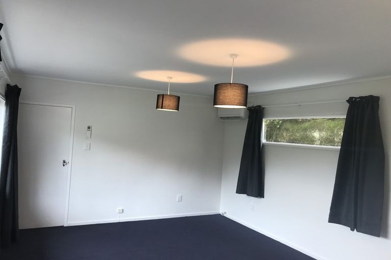 Photo of property in 5a Chella Way, Khandallah, Wellington, 6035