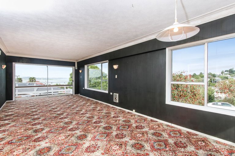 Photo of property in 49 Quadrant Road, Onehunga, Auckland, 1061