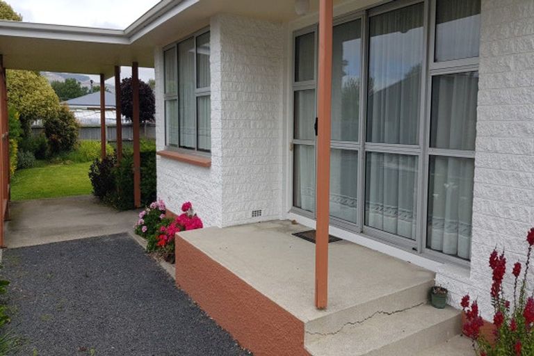 Photo of property in 47b Johnson Street, Milton, 9220