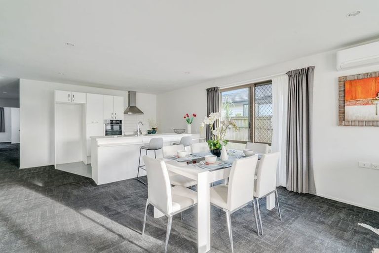 Photo of property in 18 Dalray Avenue, Takanini, 2112