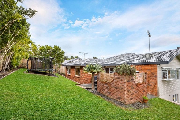 Photo of property in 20 Sailfish Drive, West Harbour, Auckland, 0618