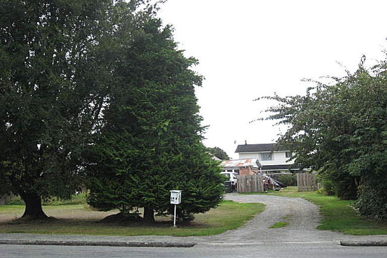 Photo of property in 64 Mill Road, Waimate, 7924