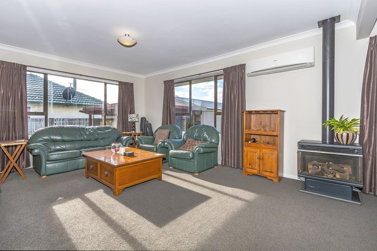Photo of property in 22 Fenchurch Street, Northcote, Christchurch, 8052