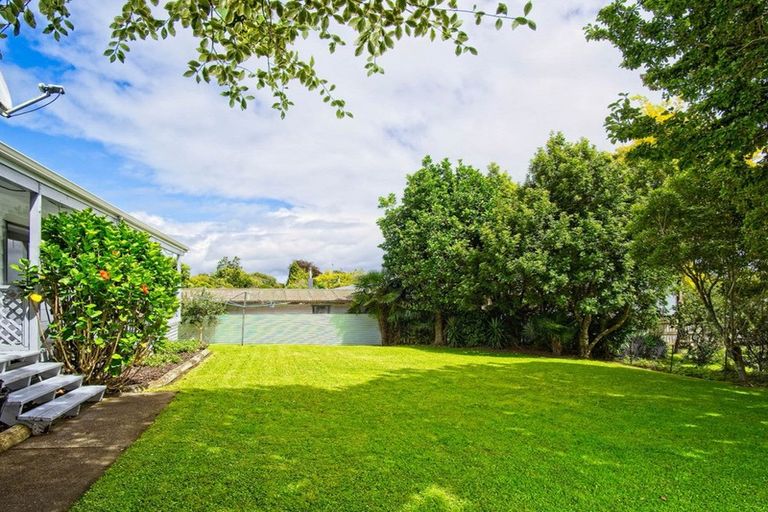 Photo of property in 10 Dillon Bell Road, Whataupoko, Gisborne, 4010