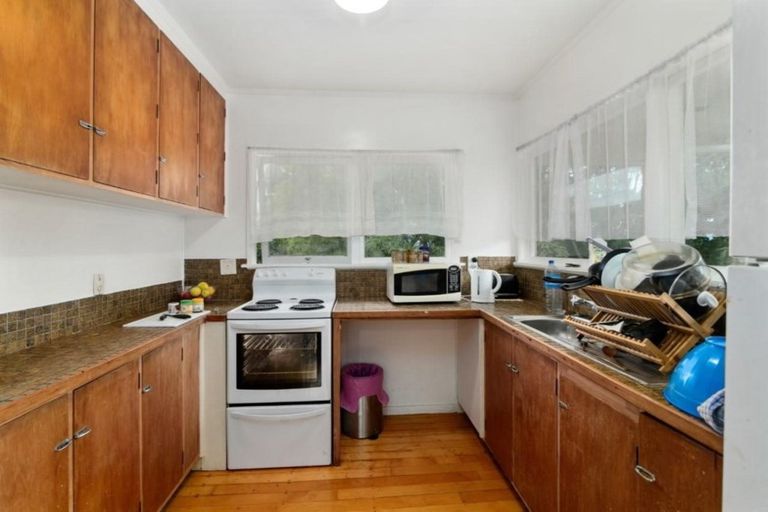 Photo of property in 46b Grand Vue Road, Kawaha Point, Rotorua, 3010