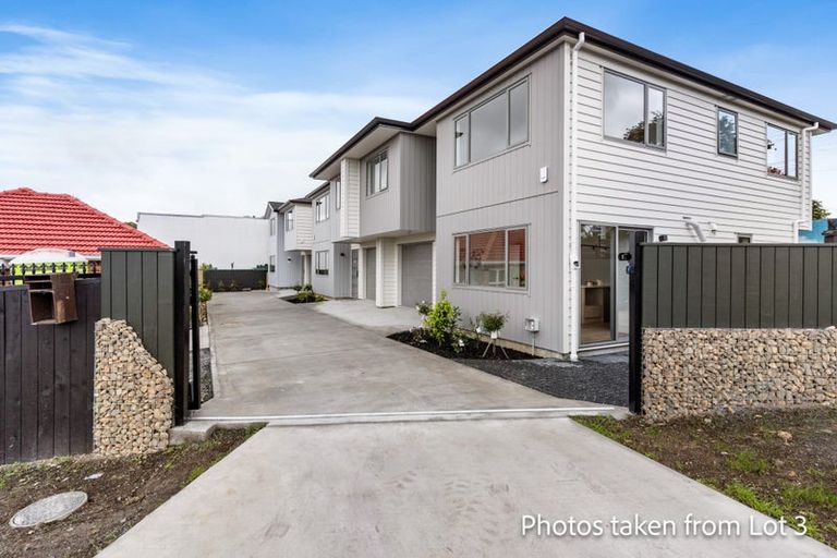 Photo of property in 1e Stottholm Road, Titirangi, Auckland, 0604