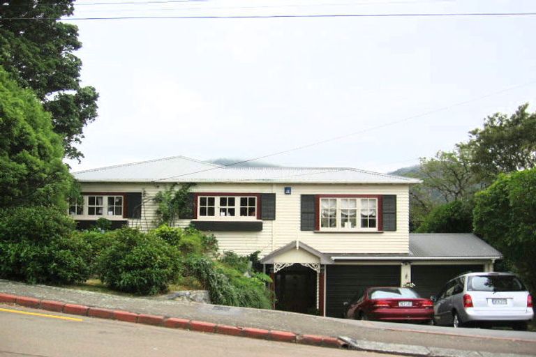 Photo of property in 54 Jubilee Road, Khandallah, Wellington, 6035