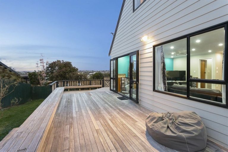 Photo of property in 51 Rhinevale Close, Henderson, Auckland, 0612