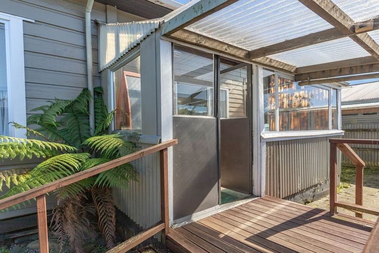 Photo of property in 6 Ward Street, Runanga, 7803