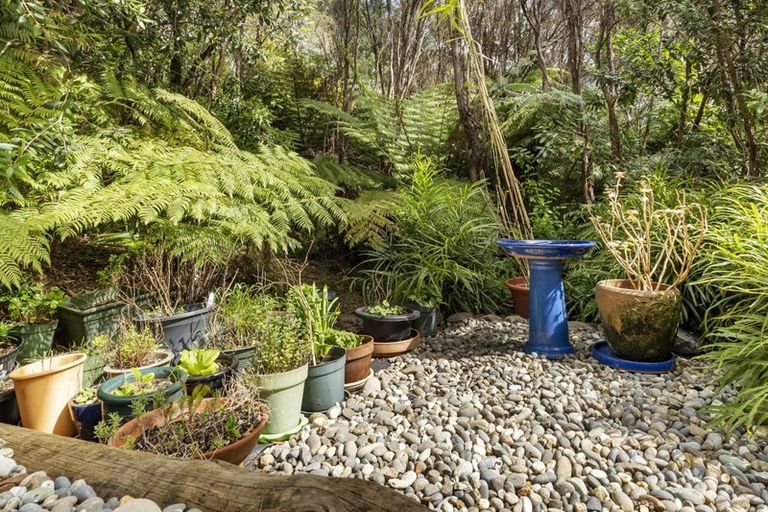 Photo of property in 47 Dalton Grove, Stokes Valley, Lower Hutt, 5019