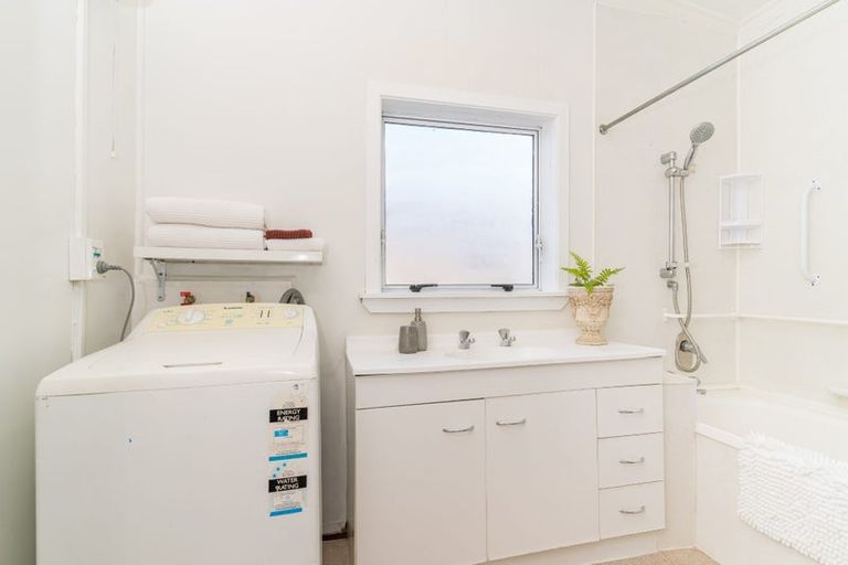 Photo of property in 96 Prince Albert Road, Saint Kilda, Dunedin, 9012