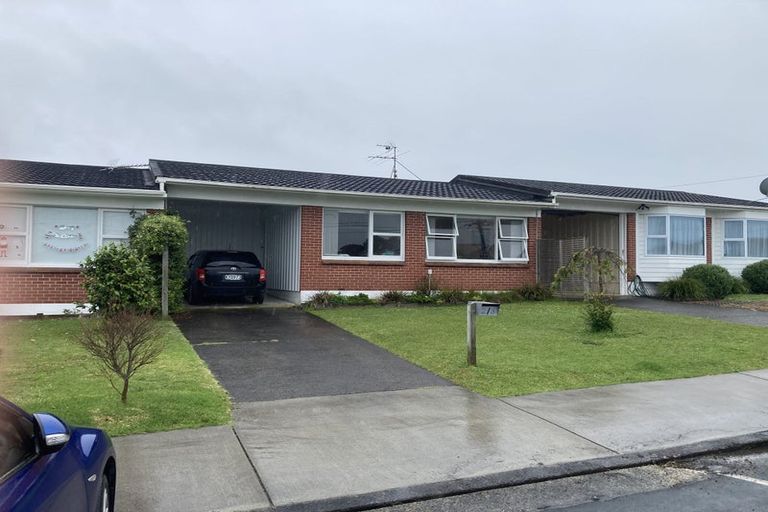 Photo of property in 2/3 Stanley Avenue, Milford, Auckland, 0620