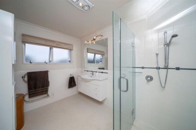 Photo of property in 33c Argyle Street, Hawera, 4610