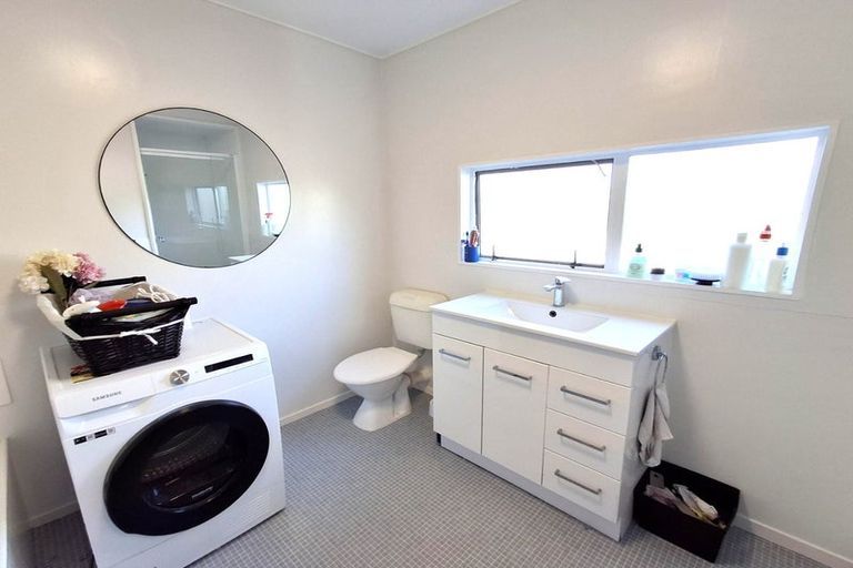 Photo of property in 1/4 Ellesmere Avenue, Miramar, Wellington, 6022