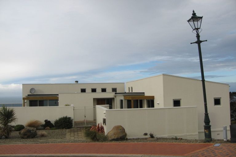 Photo of property in 47 Highgrove, Saint Clair, Dunedin, 9012