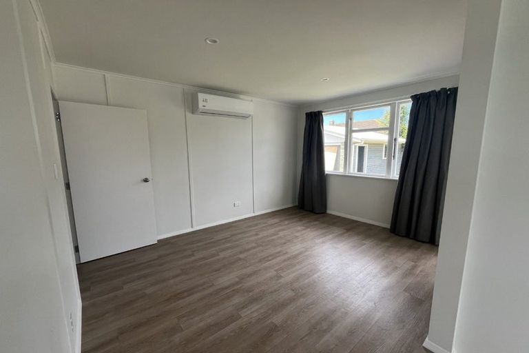 Photo of property in 30 Neal Crescent, Onekawa, Napier, 4110