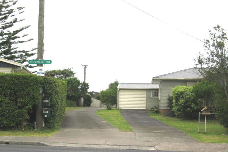 Photo of property in 2/191a Birkdale Road, Birkdale, Auckland, 0626